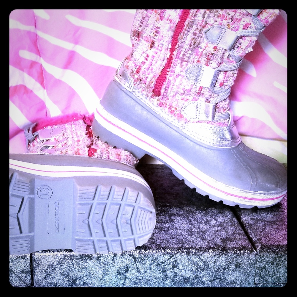 Ozark Trails kids boots